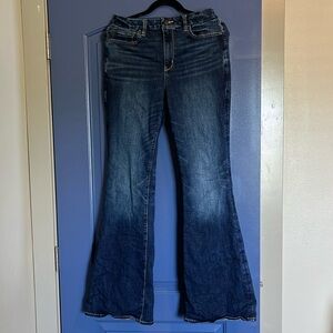 American Eagle Curvy Super High Rise Flare Jeans